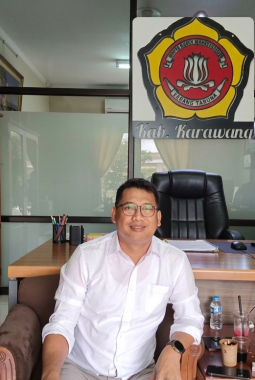 Pimpinan Redaksi Bokir.id Silaturahmi ke Kantor Karang Taruna Kabupaten Karawang